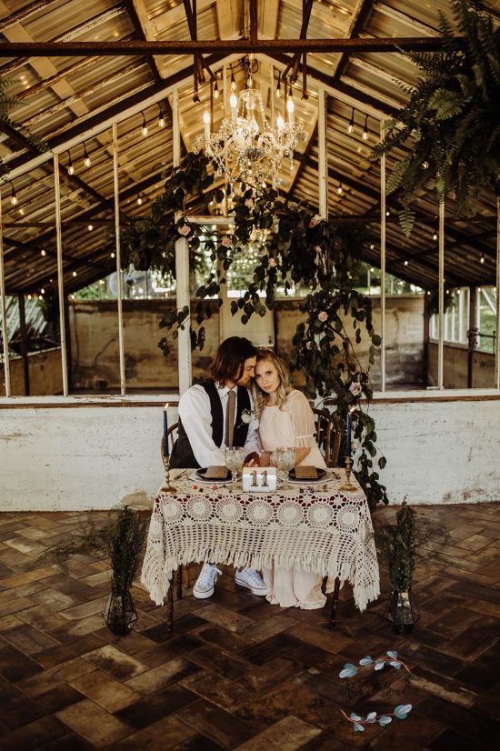 stranger things wedding photo shoot